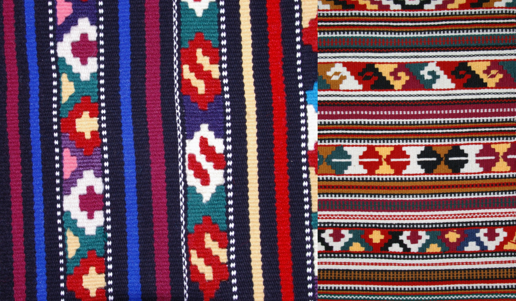Etniczne tkaniny